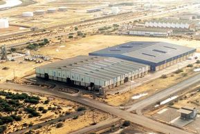 Cerramiento industrial garantizado 20 aos para la planta de ERSHIP en Huelva (Espaa) 