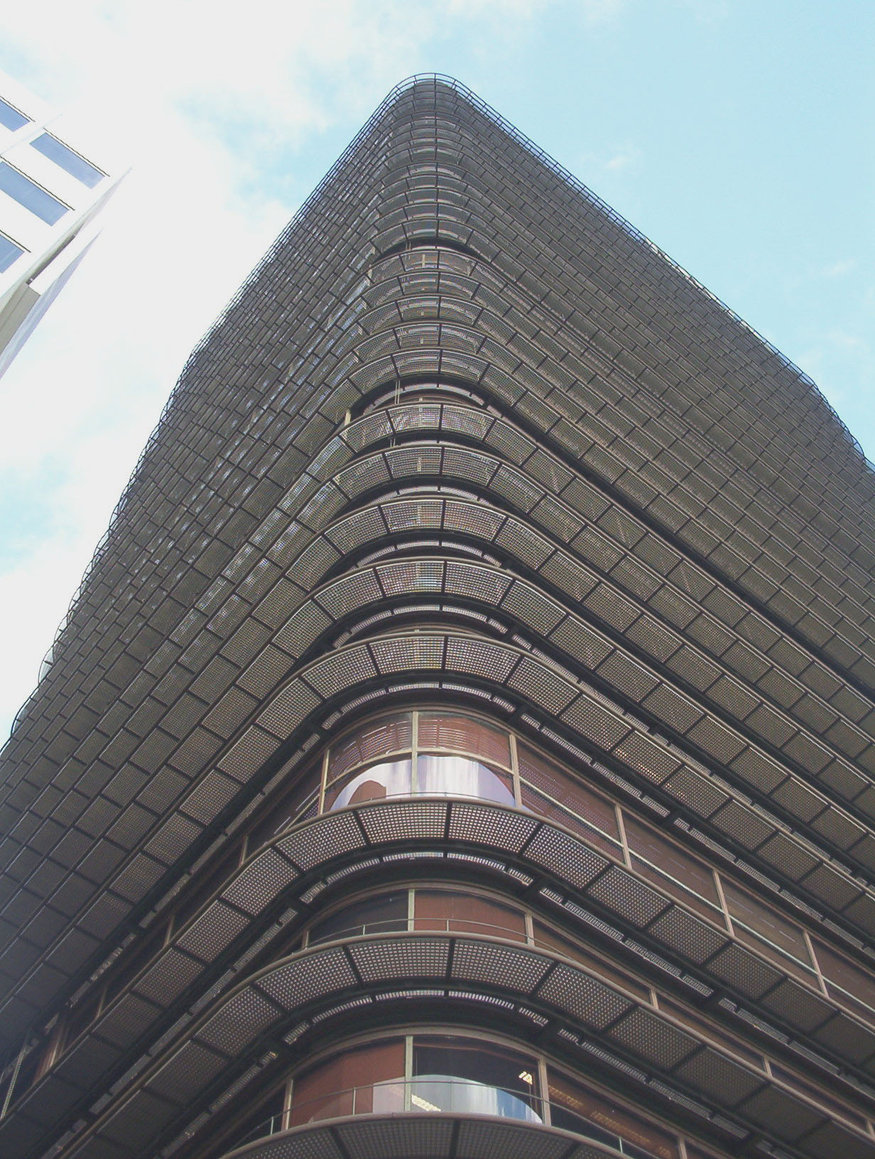 Façade of the BBVA Tower (Madrid, Spain, 1979–1981). Architect: Francisco Javier Sáenz de Oiza (1918–2000).