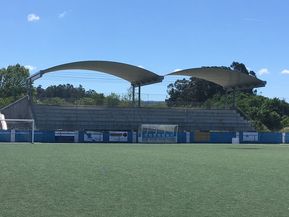 Gradas de ftbol en el polideportivo Caldas de Reyes, (Pontevedra) - Espaa